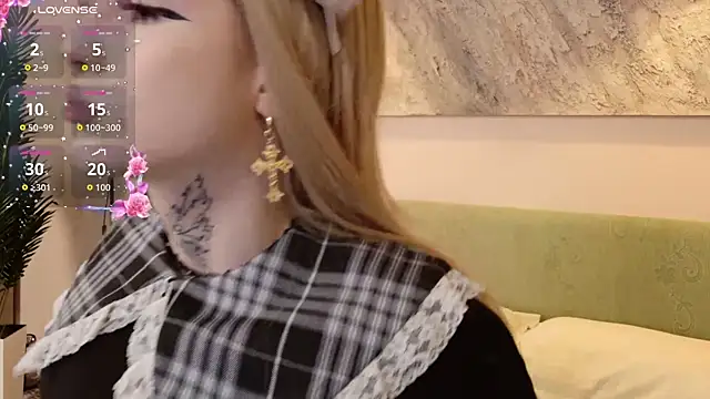 MilkMeSoftly online show from January 10, 8:41 am