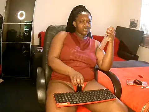 Snapshot of ALICIA_X98 chatting on October 3, 8:19 am ALICIA X98 online show from October 3, 8:19 am