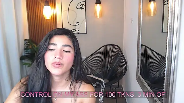 Lia Mar  online show from April 15, 6:19 pm