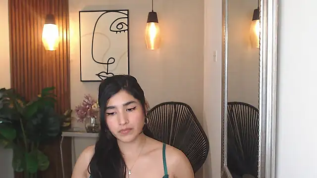 Lia Mar  online show from March 29, 6:29 pm