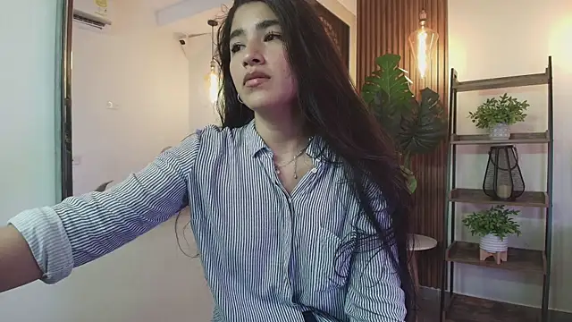 Snapshot of Lia_Mar_ chatting on September 30, 1:28 pm Lia Mar online show from September 30, 1:28 pm