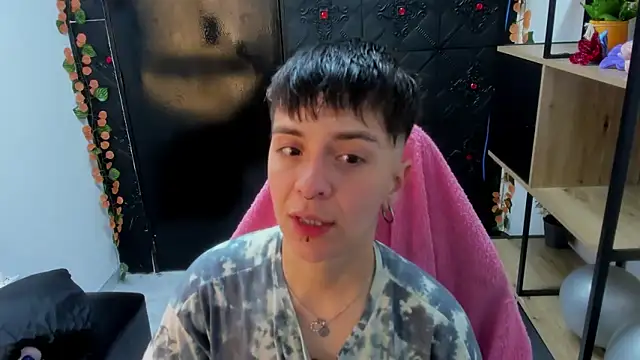  Hannah Hot online show from April 3, 2:31 am