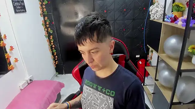  Hannah Hot online show from March 23, 9:26 am