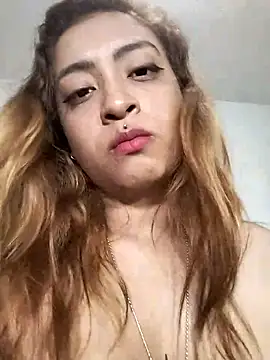 shanell saenz online show from November 9, 1:00 am