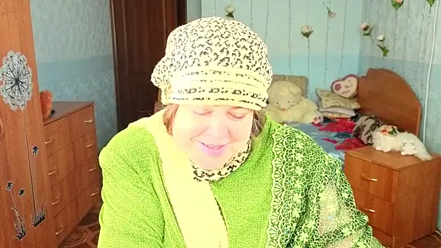 Snapshot of Audrey_Aura chatting on November 1, 5:55 am Audrey Aura online show from November 1, 5:55 am