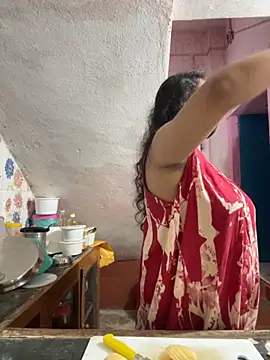 Snapshot of Priyajaanbaby chatting on September 17, 6:55 am Priyajaanbaby online show from September 17, 6:55 am