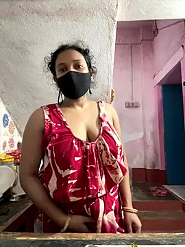 Snapshot of Priyajaanbaby chatting on September 18, 6:56 am Priyajaanbaby online show from September 18, 6:56 am