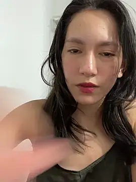 Snapshot of LilyThea chatting on October 23, 11:55 pm LilyThea online show from October 23, 11:55 pm