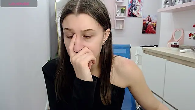 muriel elvin online show from October 1, 10:20 am