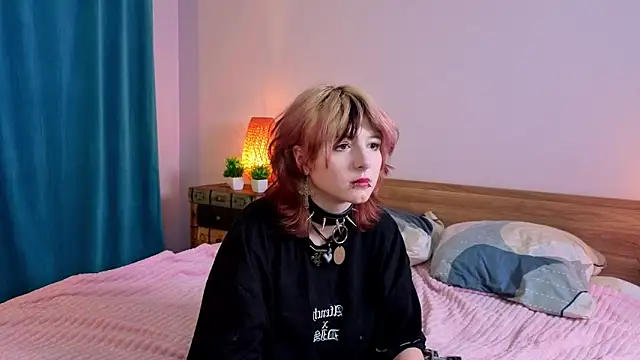 Snapshot of TaiteBeat chatting on October 30, 6:09 pm TaiteBeat online show from October 30, 6:09 pm