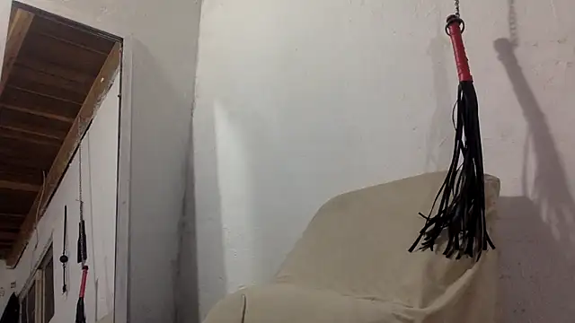 indomitaFox online show from February 3, 3:26 am