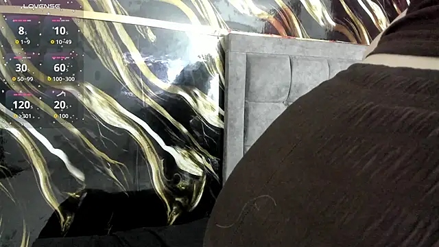 Snapshot of mature_gold chatting on September 25, 12:15 pm mature gold online show from September 25, 12:15 pm