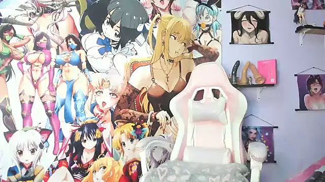 Kylie Moan online show from September 19, 5:50 am