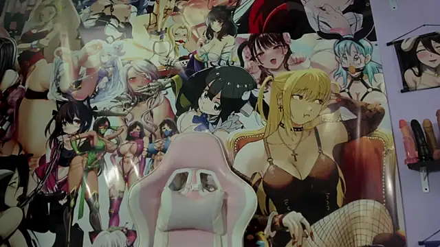 Kylie Moan online show from September 26, 6:00 am