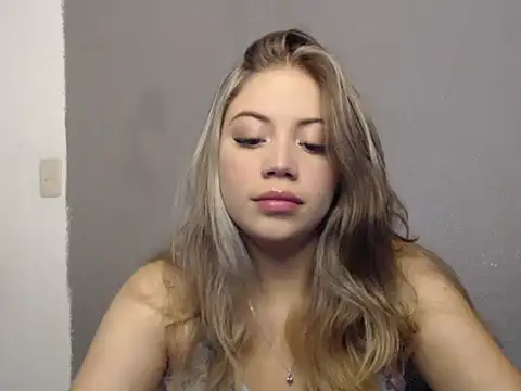 Alaina Blessed online show from October 18, 9:16 pm