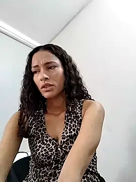 Snapshot of SofiaDelicia chatting on October 27, 3:07 pm SofiaDelicia online show from October 27, 3:07 pm