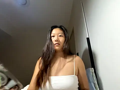 xena0501 online show from October 18, 5:59 pm