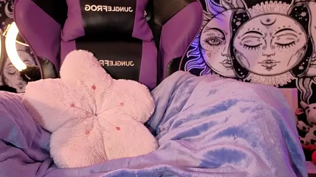 Gaia Gatex online show from April 18, 2:52 pm