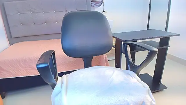 saray reese online show from October 14, 12:52 pm