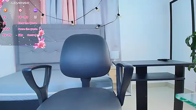 saray reese online show from September 20, 12:47 pm