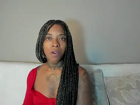 Snapshot of Pauline_Fox chatting on September 25, 3:16 am Pauline Fox online show from September 25, 3:16 am