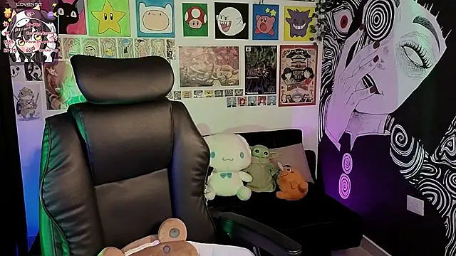 Yuhwan  online show from September 20, 11:03 pm