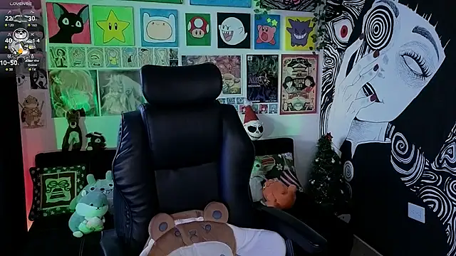 Yuhwan  online show from December 20, 10:36 pm