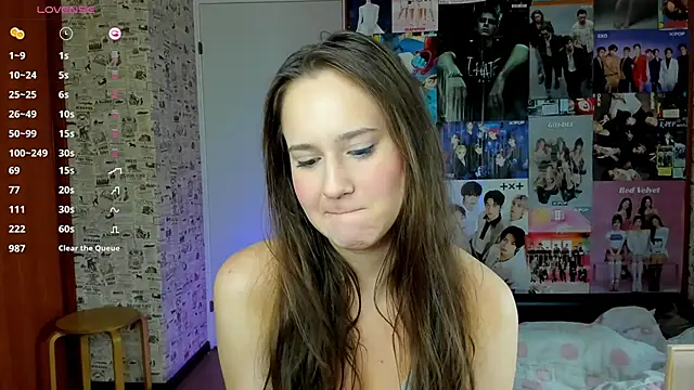 LucyRose3 online show from September 26, 5:54 pm