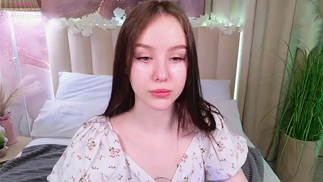 Snapshot of MarySparkle chatting on October 5, 3:11 am MarySparkle online show from October 5, 3:11 am