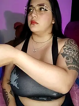 kittenFreyja  online show from October 3, 1:33 am