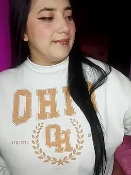 kittenFreyja  online show from December 20, 11:53 pm