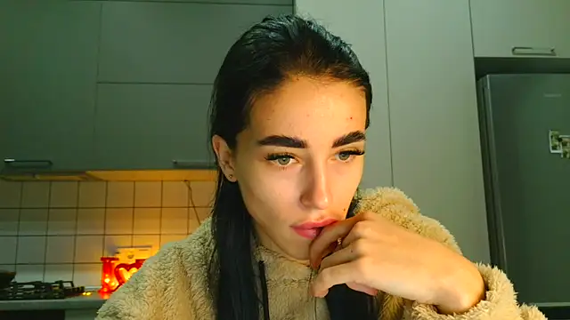 EvaMelnik online show from September 29, 5:18 pm