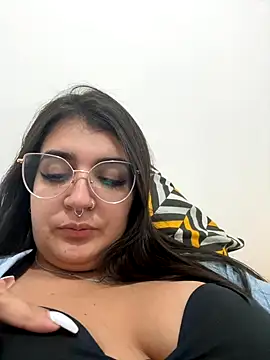 bruna 2000 online show from September 15, 3:48 am