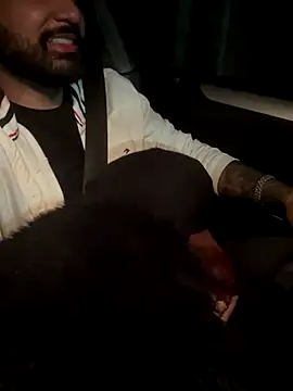 Snapshot of DanteAndVictoria chatting on October 13, 5:32 am DanteAndVictoria online show from October 13, 5:32 am