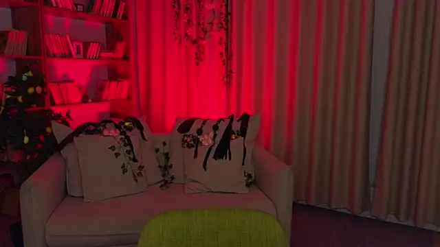 Mistress  Marcelline online show from March 31, 1:38 am