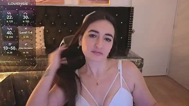 Soffi betacur b online show from September 12, 3:18 am