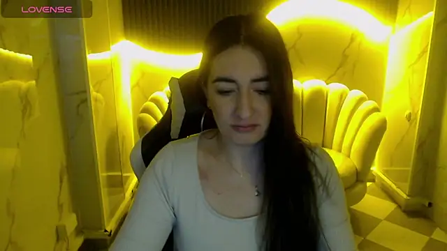 Soffi betacur b online show from September 28, 12:43 pm