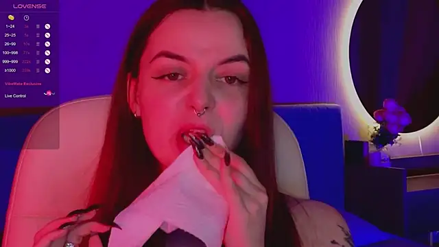 BellaDevile  online show from October 1, 7:24 am