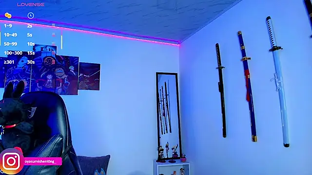 Snapshot of Nicorobinn chatting on October 1, 12:04 am Nicorobinn online show from October 1, 12:04 am