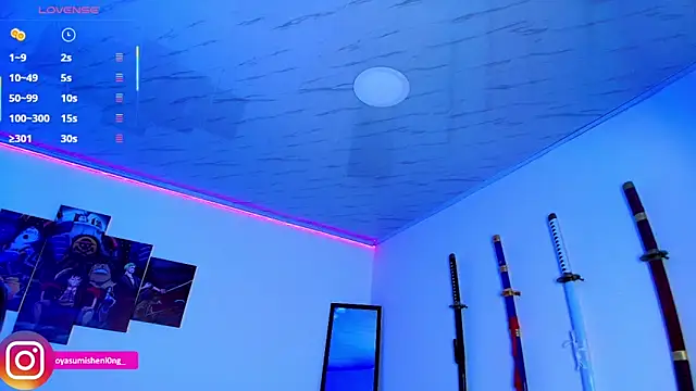 Snapshot of Nicorobinn chatting on October 2, 12:04 am Nicorobinn online show from October 2, 12:04 am