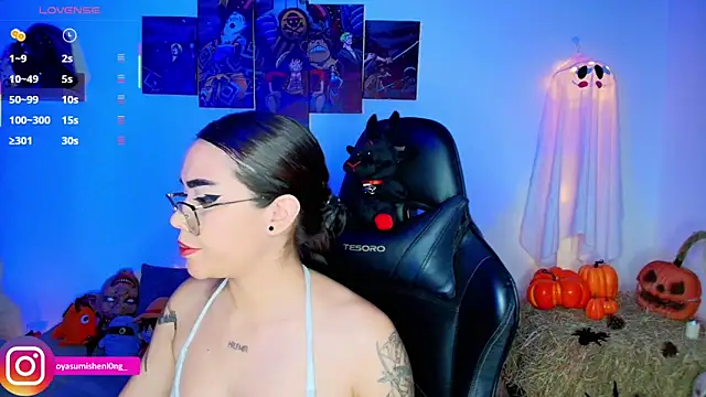 Snapshot of Nicorobinn chatting on October 13, 12:57 am Nicorobinn online show from October 13, 12:57 am