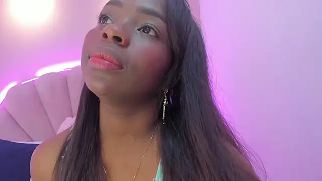 Snapshot of Melanyy_Ebonny chatting on October 7, 4:06 am Melanyy Ebonny online show from October 7, 4:06 am