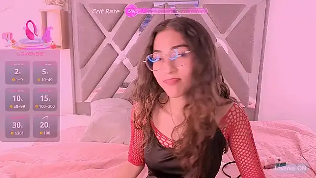 Snapshot of Akira_Hime chatting on October 11, 5:23 am Akira Hime online show from October 11, 5:23 am