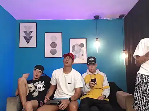 Kings of heaven online show from November 1, 8:35 pm