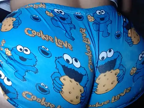 Snapshot of salmaextremeperver chatting on October 31, 9:30 pm salmaextremeperver online show from October 31, 9:30 pm