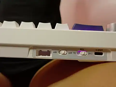 Sarasavage online show from February 19, 1:54 pm