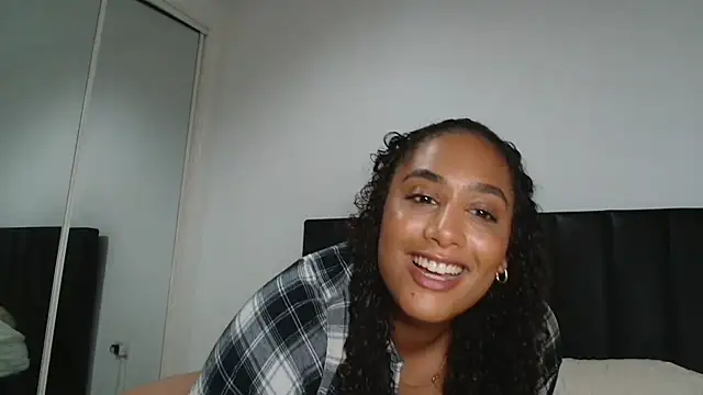 Lyra-22X online show from September 26, 1:31 pm