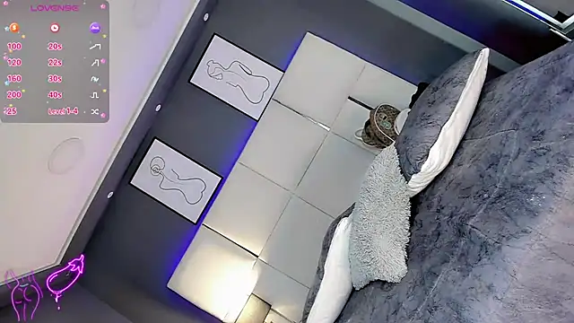 LiaFernandaa online show from January 12, 2:22 pm