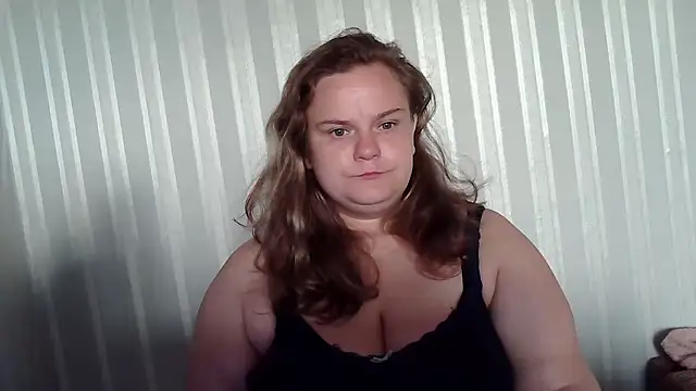 HollyXEva online show from September 9, 6:02 am