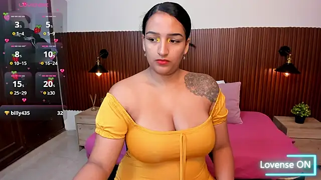 Snapshot of ElectraRose_ chatting on September 29, 12:32 pm ElectraRose online show from September 29, 12:32 pm